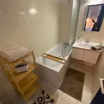 Apartman Le Santorin T2 Climatise Parking Piscine